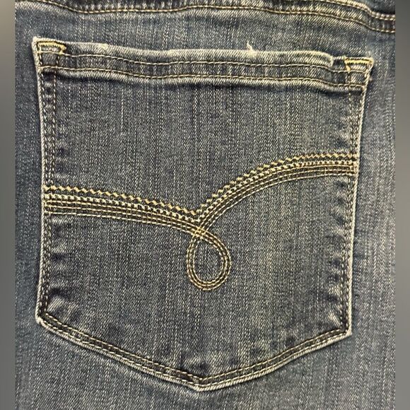 Riders By Lee MidRise Bootcut Denim Blue Jeans Distressed Size 16 - Picture 6 of 10